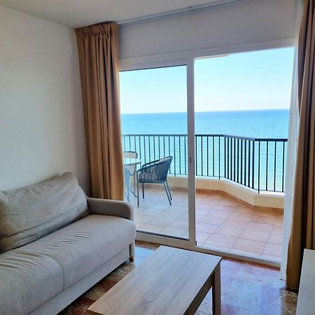 פואנגירולה Las Antillas II Front Sea Views Pool מראה חיצוני תמונה